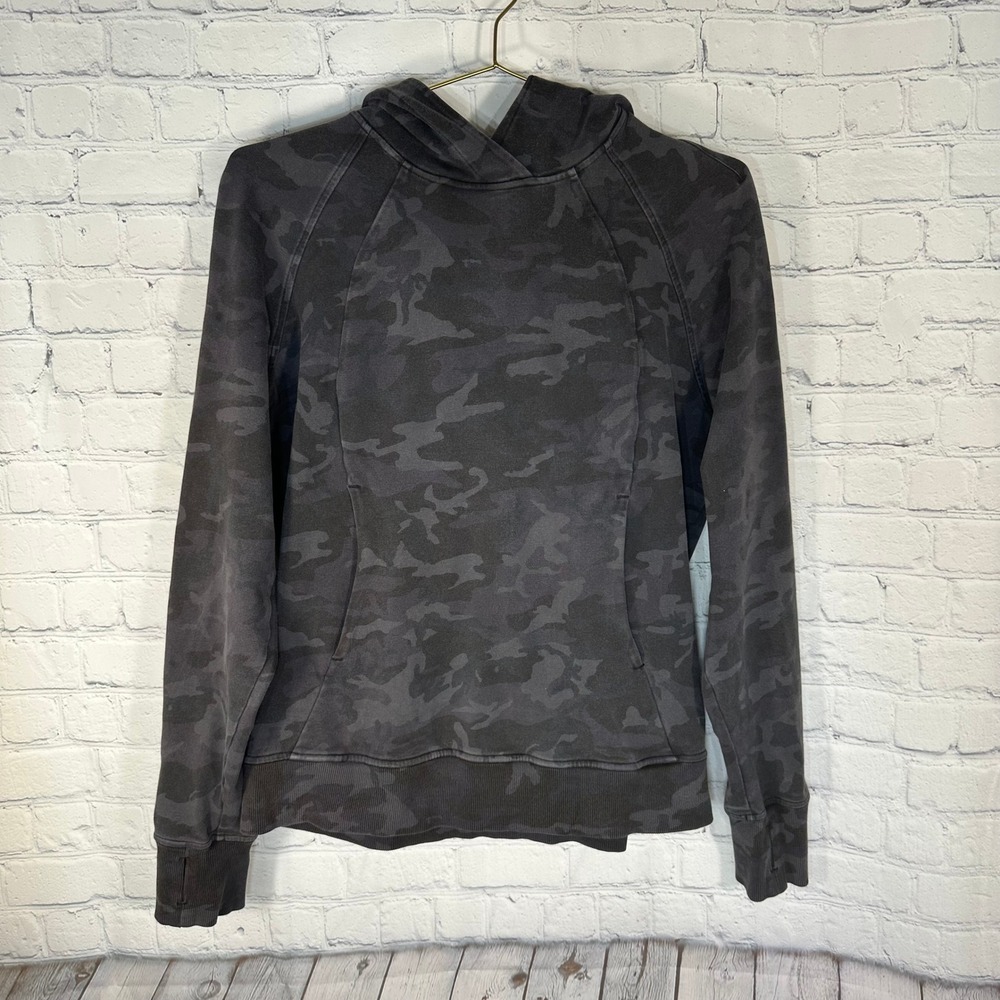 Lululemon Scuba Hoodie Pullover Heritage 365 Camo Deep Coal Multi Grey Size 6